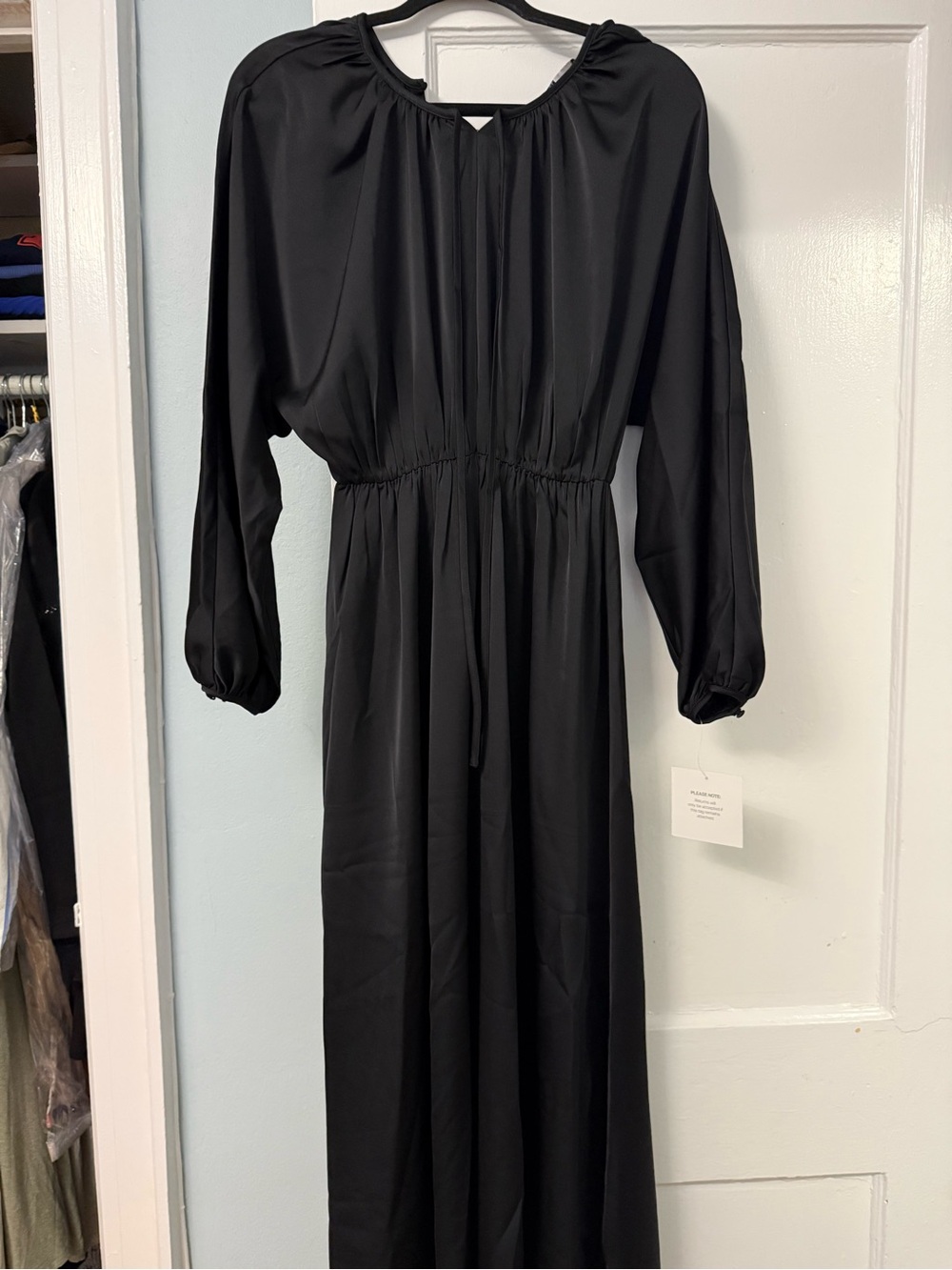 Dress Blank Black Long-Sleeve Maxi Dress with Tie Waist